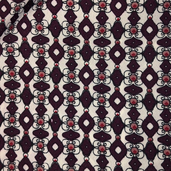 Beautiful patterned blouse - Picture 2 of 5